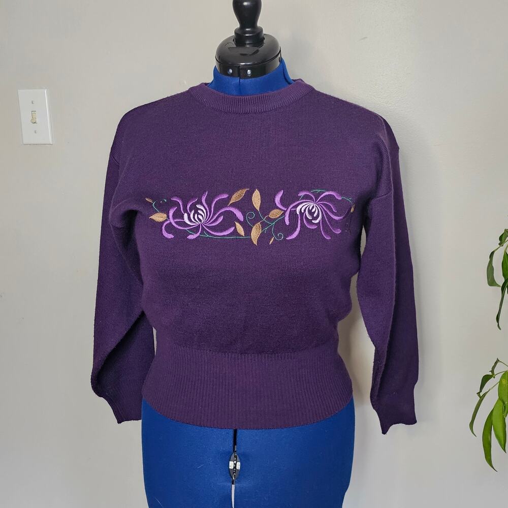 Vtg 80s Meister Purple Floral Embroidered Wool Blend Sweater 80s Hong Kong Small